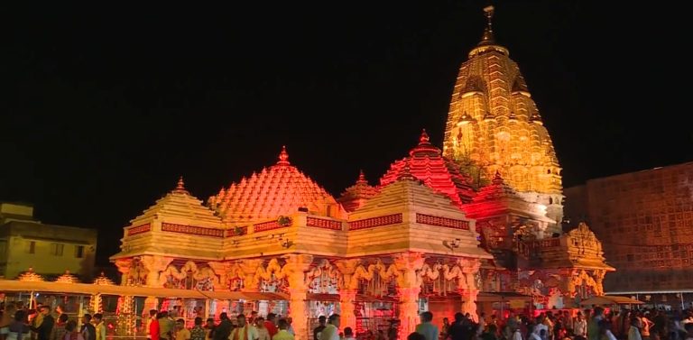 Chaitra Navratri 2025: आस्था और शक्ति का केंद्र अंबाजी मंदिर