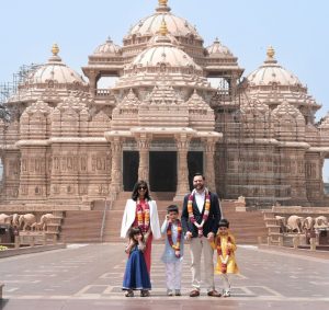 Vice President JD Vance's Spiritual Visit to Akshardham Delhi
