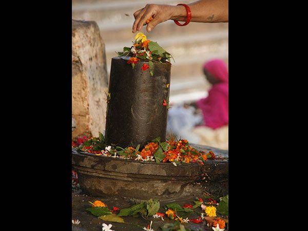 Soma Pradosh Vrat 2026: Date, Significance and Shiva Blessings